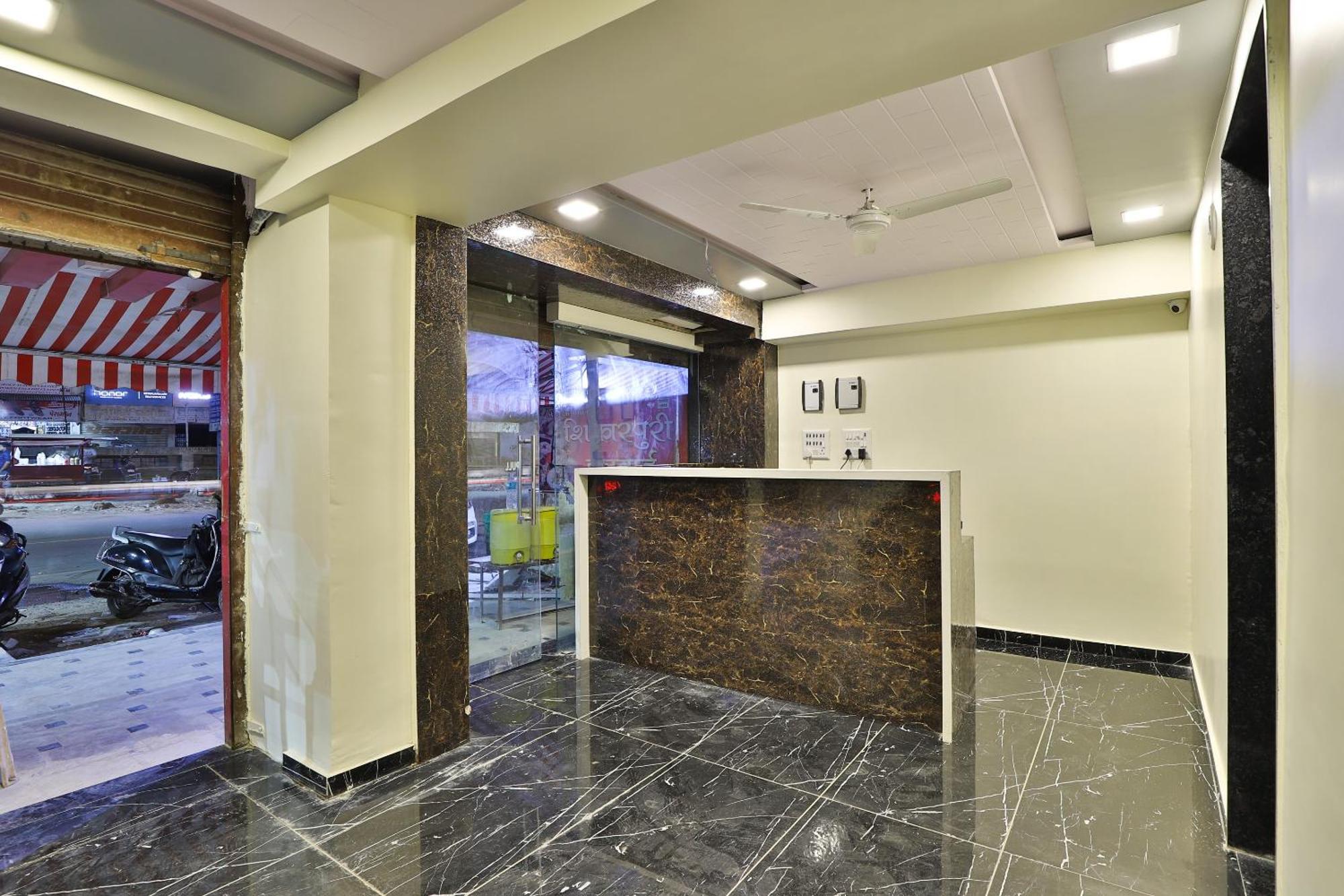 Hotel O Sunway Ahmedabad Eksteriør bilde